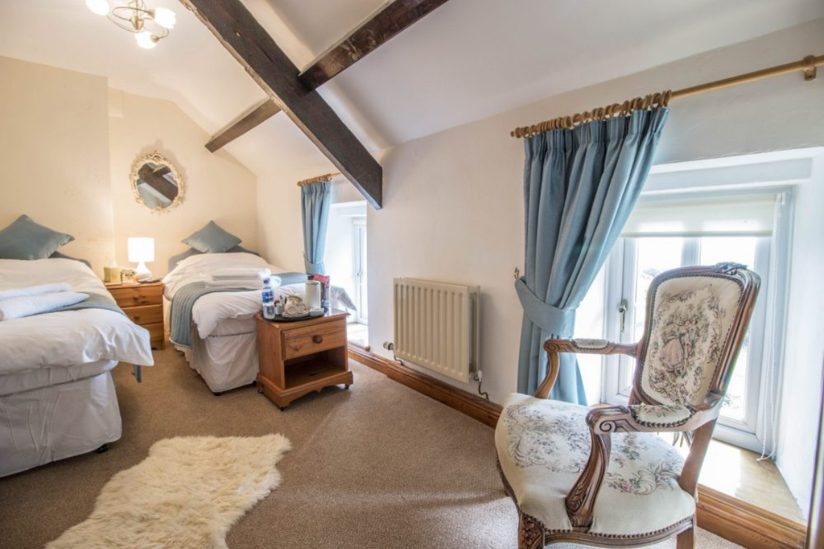 Close Mooar Farm Bedroom